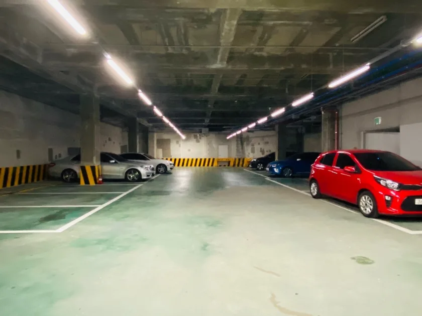 방송정보빌딩 외관 7