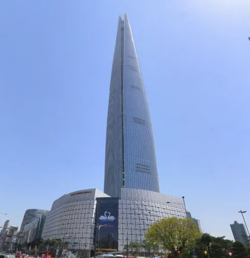 롯데월드타워 외관 1