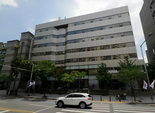 보암빌딩 외관 1