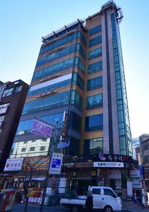 오시리스타워 외관 1