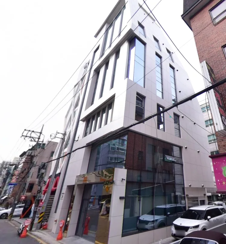 마렌딘빌딩(딥브리닝빌딩) 외관 3