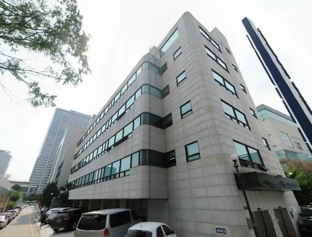 중앙빌딩 외관 1