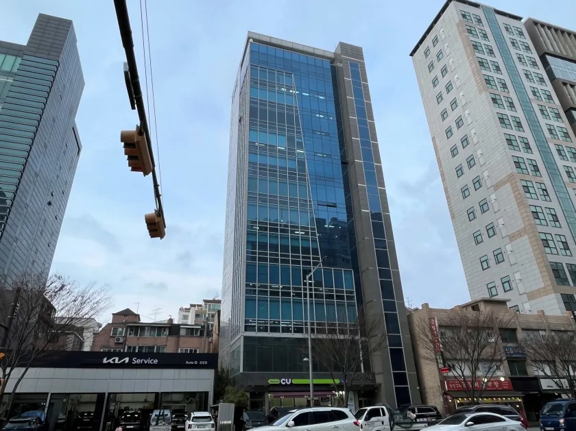 로얄빌딩 외관 10