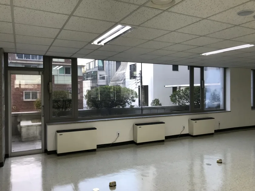 유신빌딩 외관 8