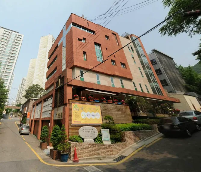 에제르빌딩 외관 1