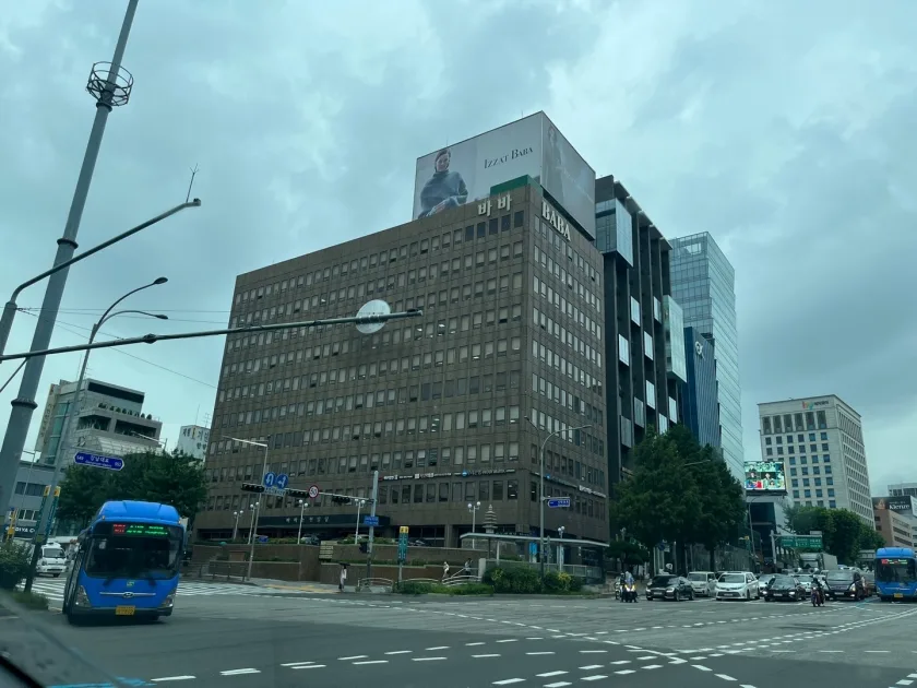 바바논현빌딩 외관 3