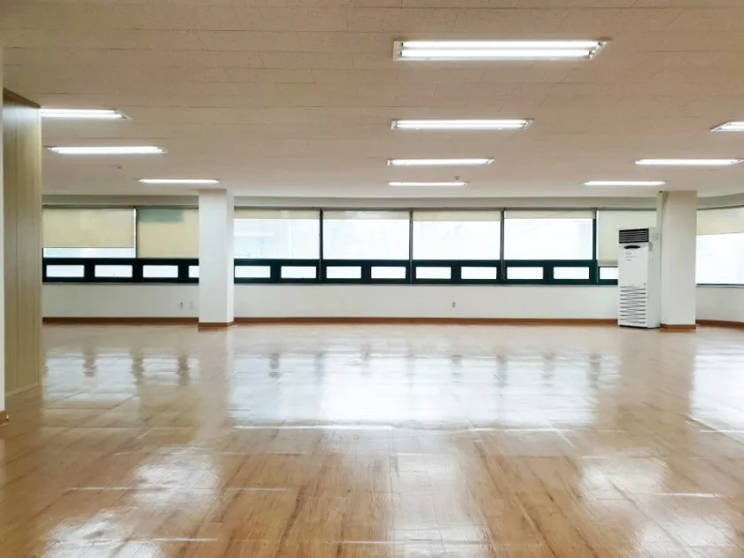 우남빌딩 외관 5