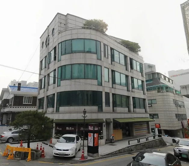 창일빌딩 외관 1