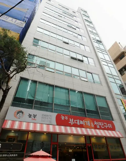 동구빌딩 외관 3