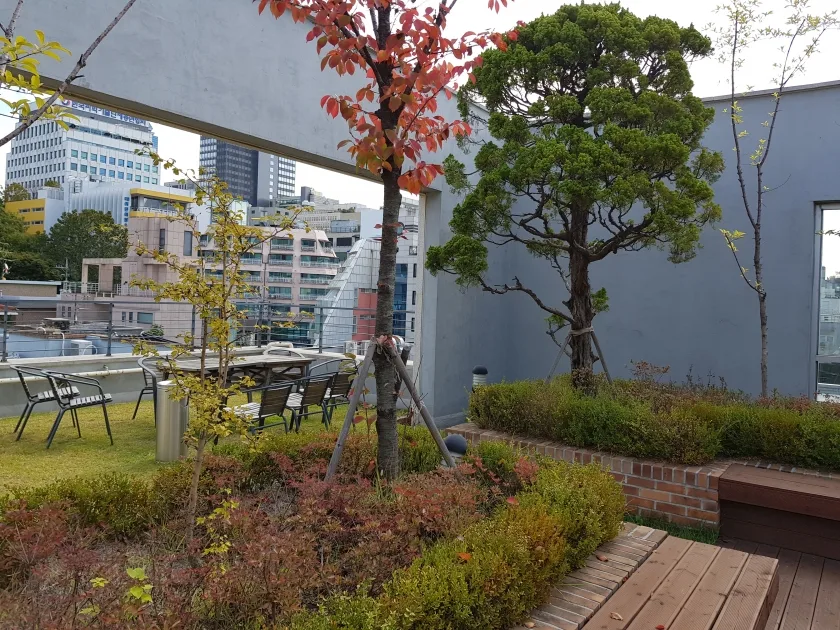 역삼동빌딩 외관 4