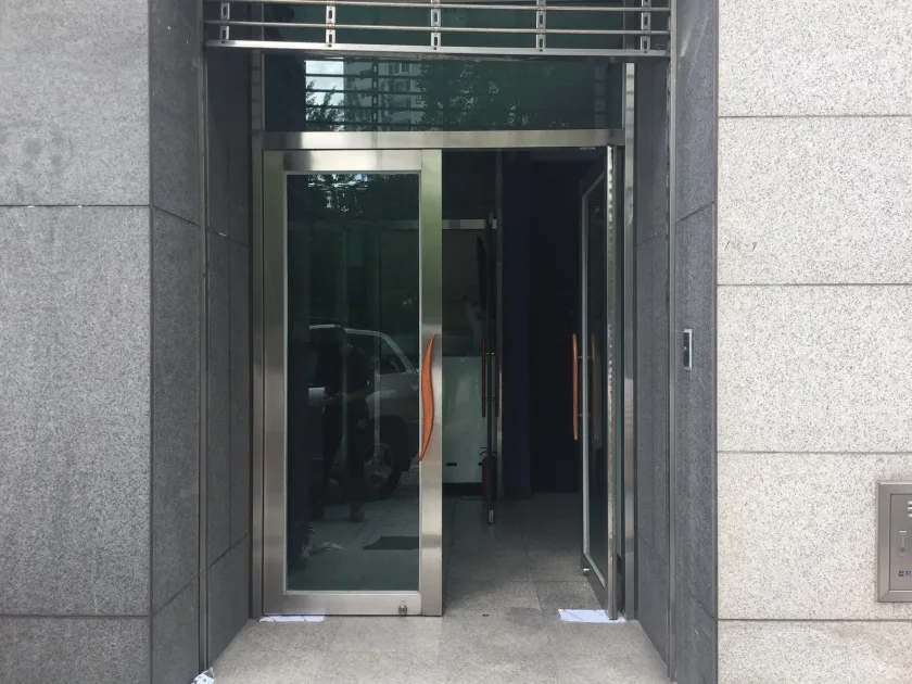 영우빌딩 외관 3