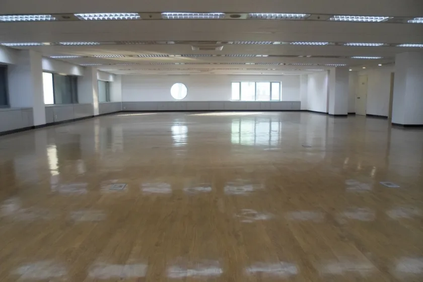 라인빌딩 외관 7