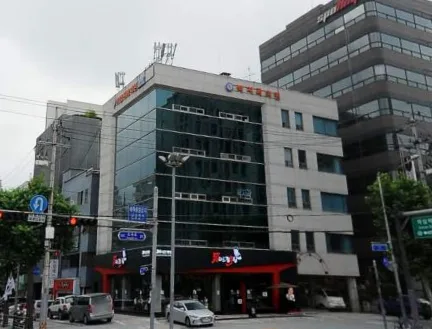 남자빌딩 외관 4