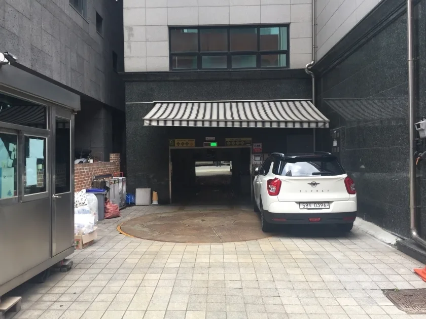 정안빌딩 외관 6