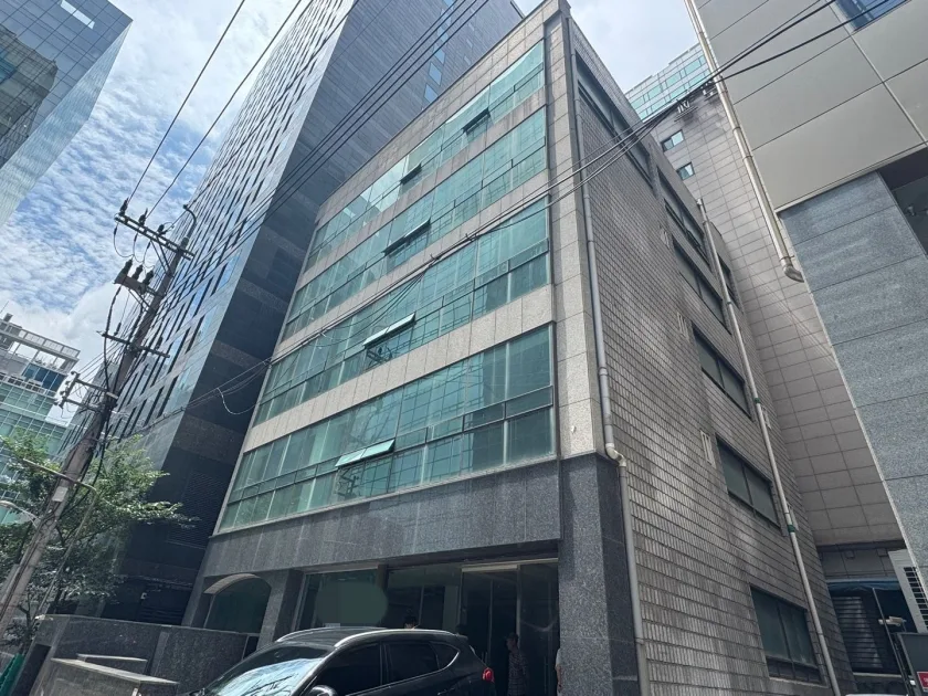 일성빌딩 외관 2