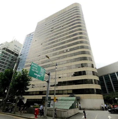 서초월드 외관 2