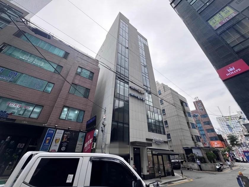 서초영주빌딩 외관 1