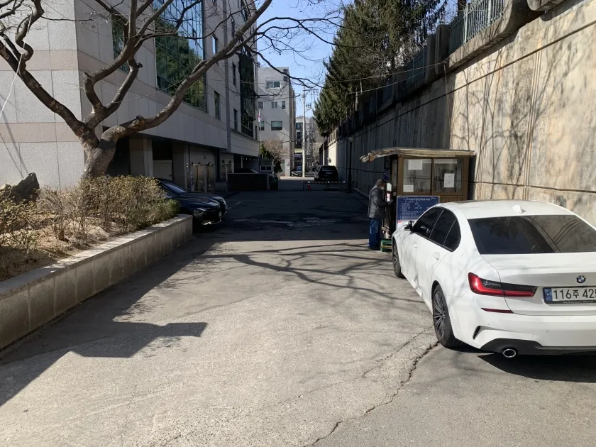 법조빌딩 외관 6