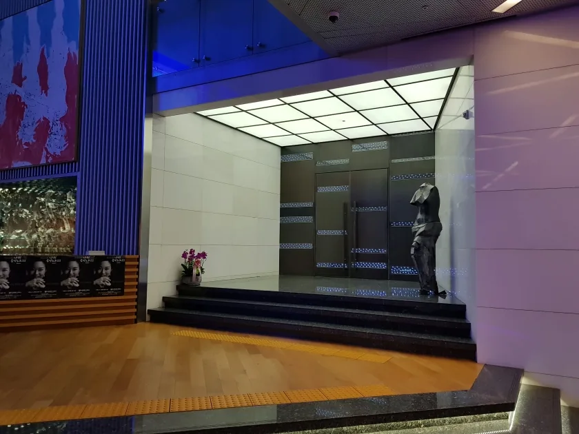 일신빌딩 외관 4
