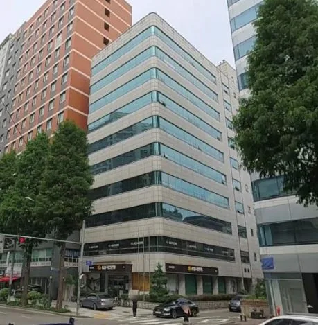 유림빌딩 외관 1