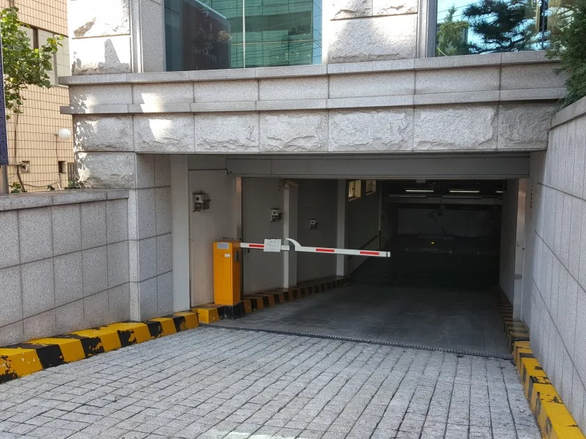 마루빌딩 외관 3