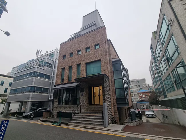 일신빌딩 외관 2