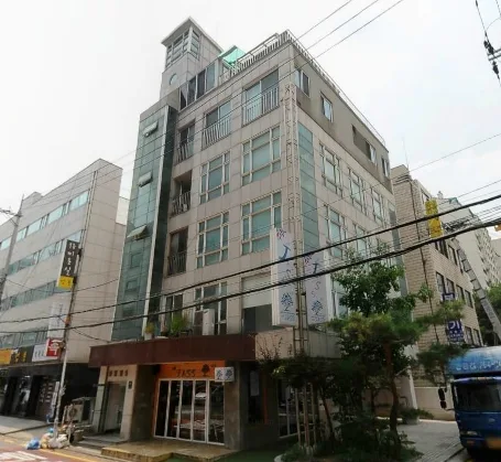 동영빌딩 외관 2