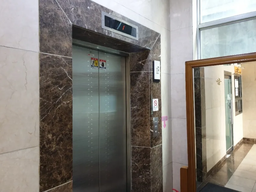 한국빌딩 외관 4