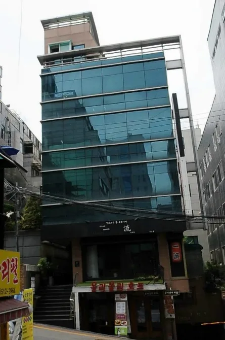 정문빌딩 외관 1