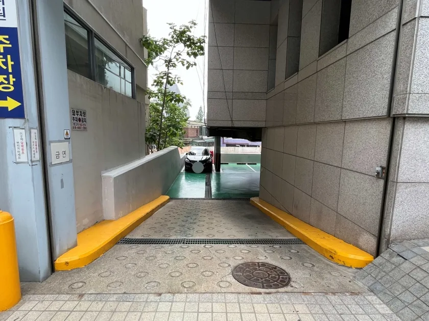 양지빌딩 외관 5