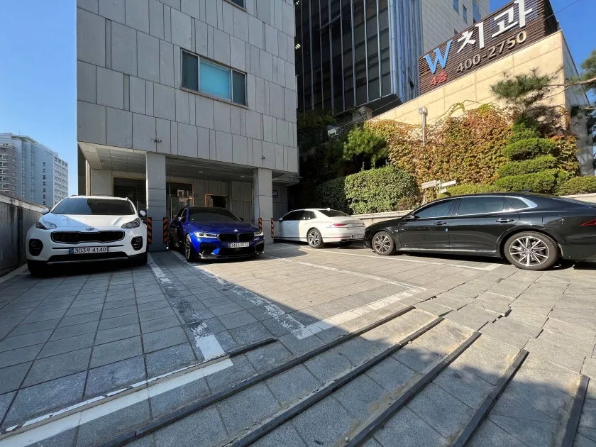 돈디빌딩 외관 5