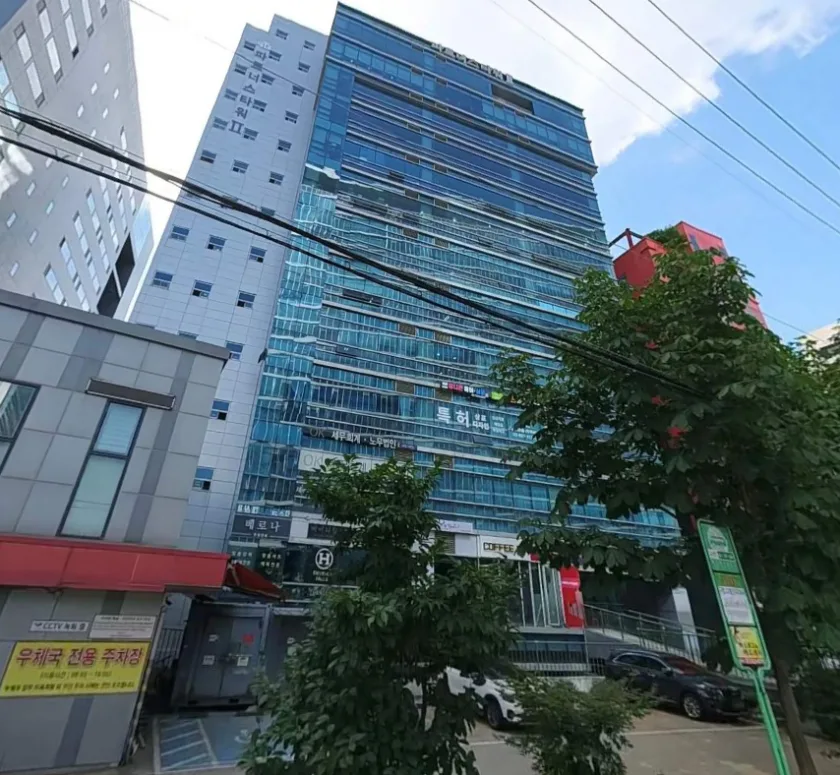 파트너스타워 2차 외관 1