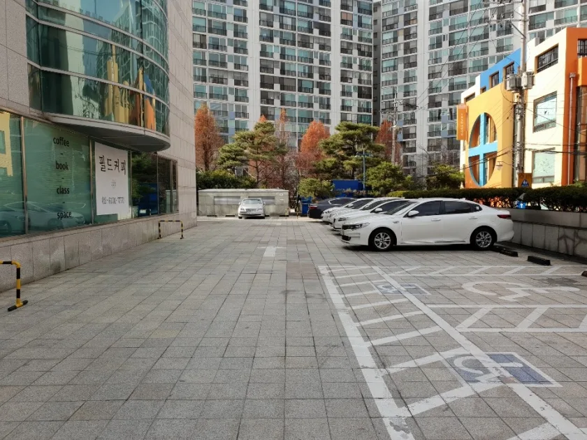 반도빌딩 외관 4
