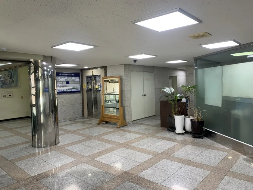 법조빌딩 외관 7