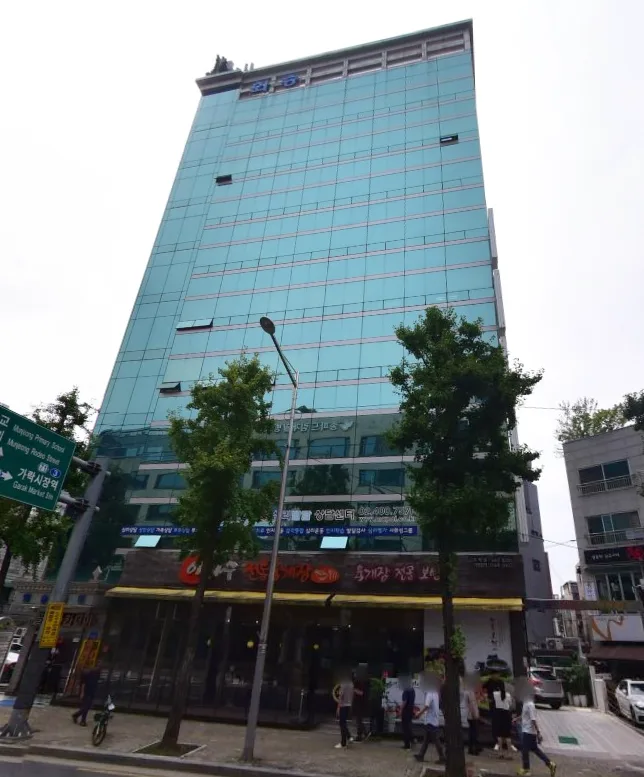 화승타워 (KR타워) 외관 1