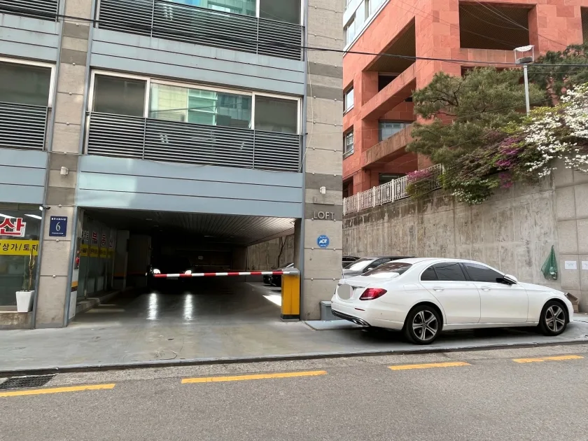 로프트 투 빌딩 외관 7