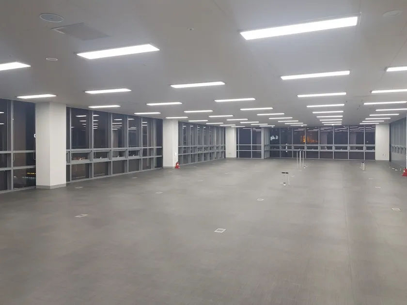 인우빌딩 외관 8