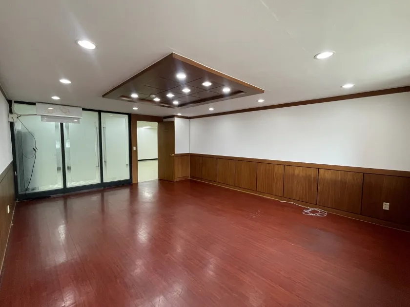 트레이드윈드빌딩 외관 7