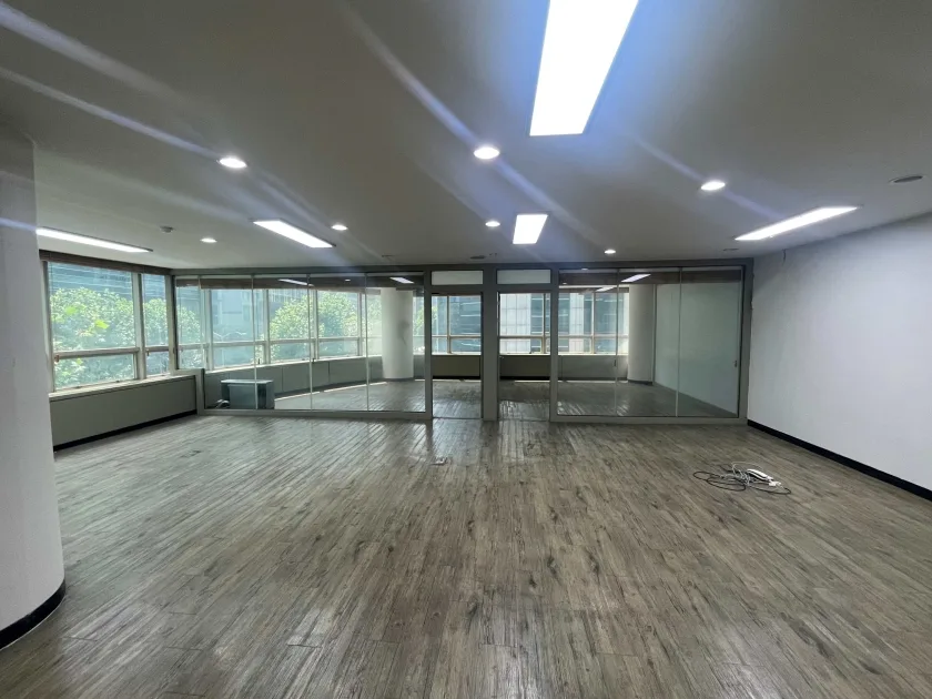 삼영빌딩 외관 8