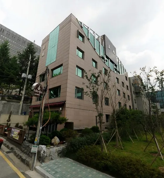 정명빌딩 외관 3