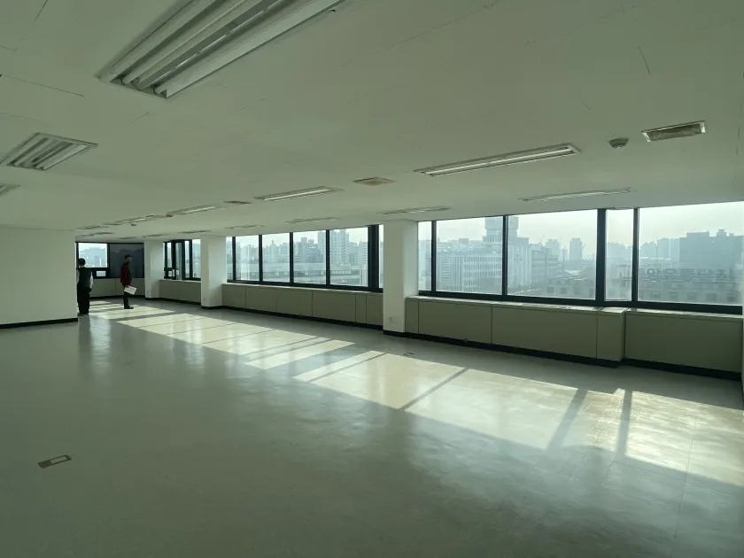 은산빌딩 외관 6