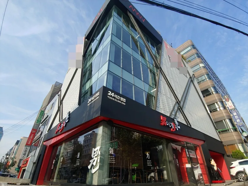 남자빌딩 외관 2