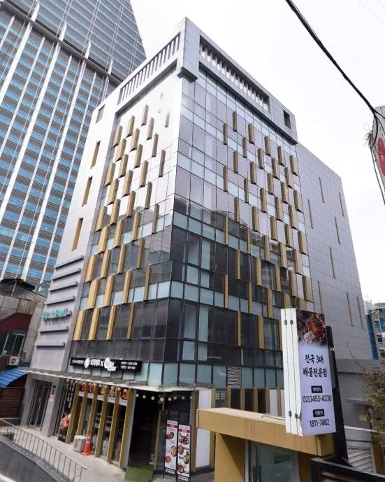 신한빌딩 외관 1
