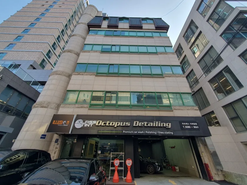 영화빌딩 외관 1