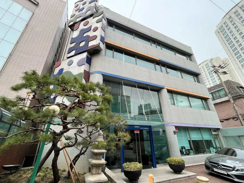 성문빌딩 외관 1