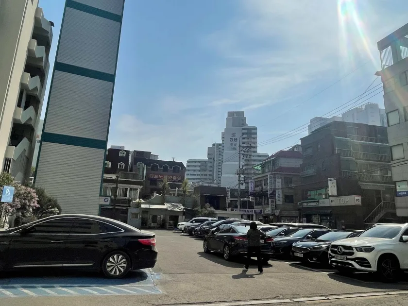 근신빌딩 외관 11