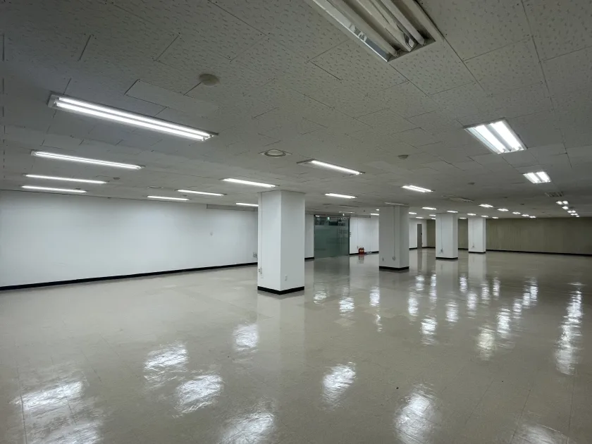 구세군회관 외관 12
