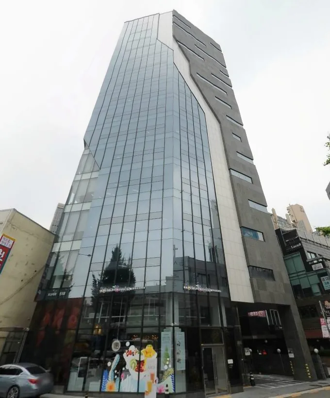 더모자익빌딩 외관 1