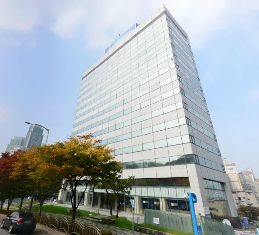 GS건설 서초타워 (구. JW타워)