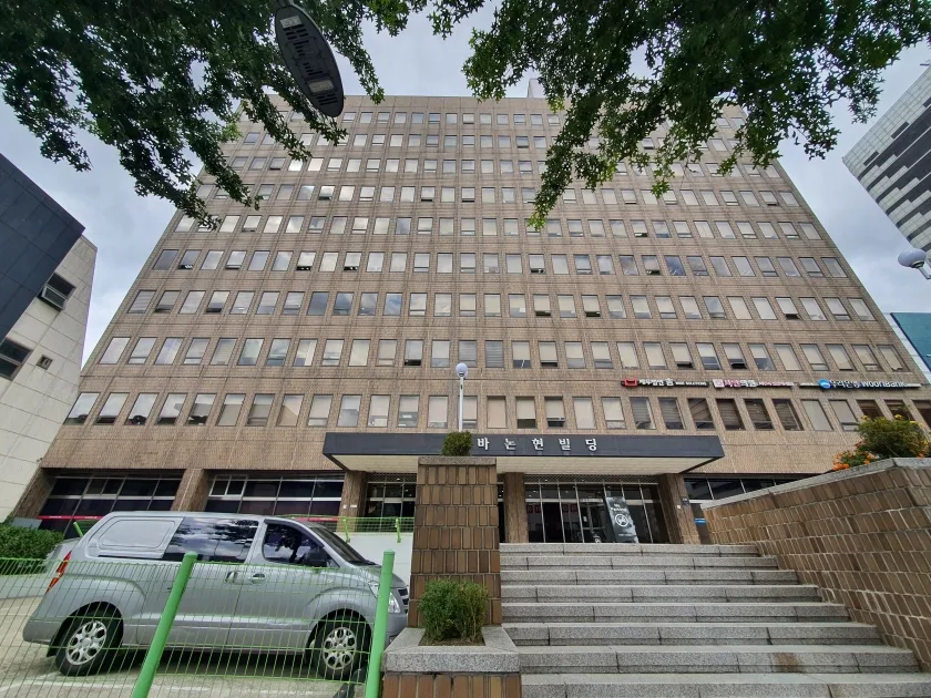 바바논현빌딩 외관 2